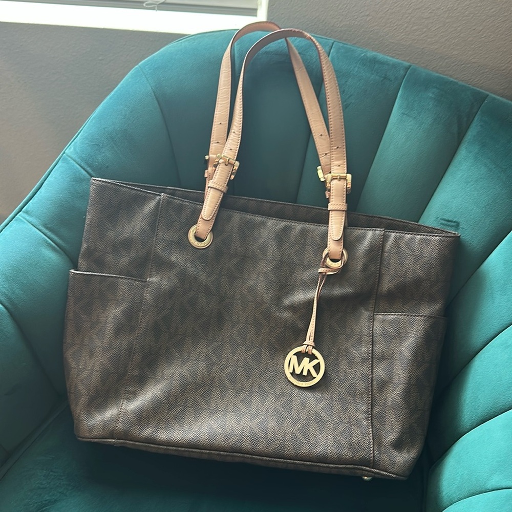 MICHAEL KORS LARGE LAPTOP TOTE